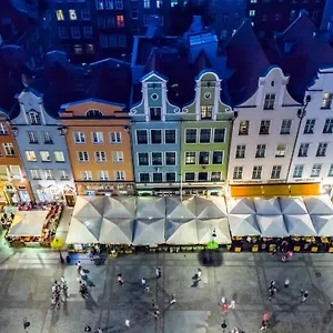 **** Aparthotel Holland House Old Town Polen